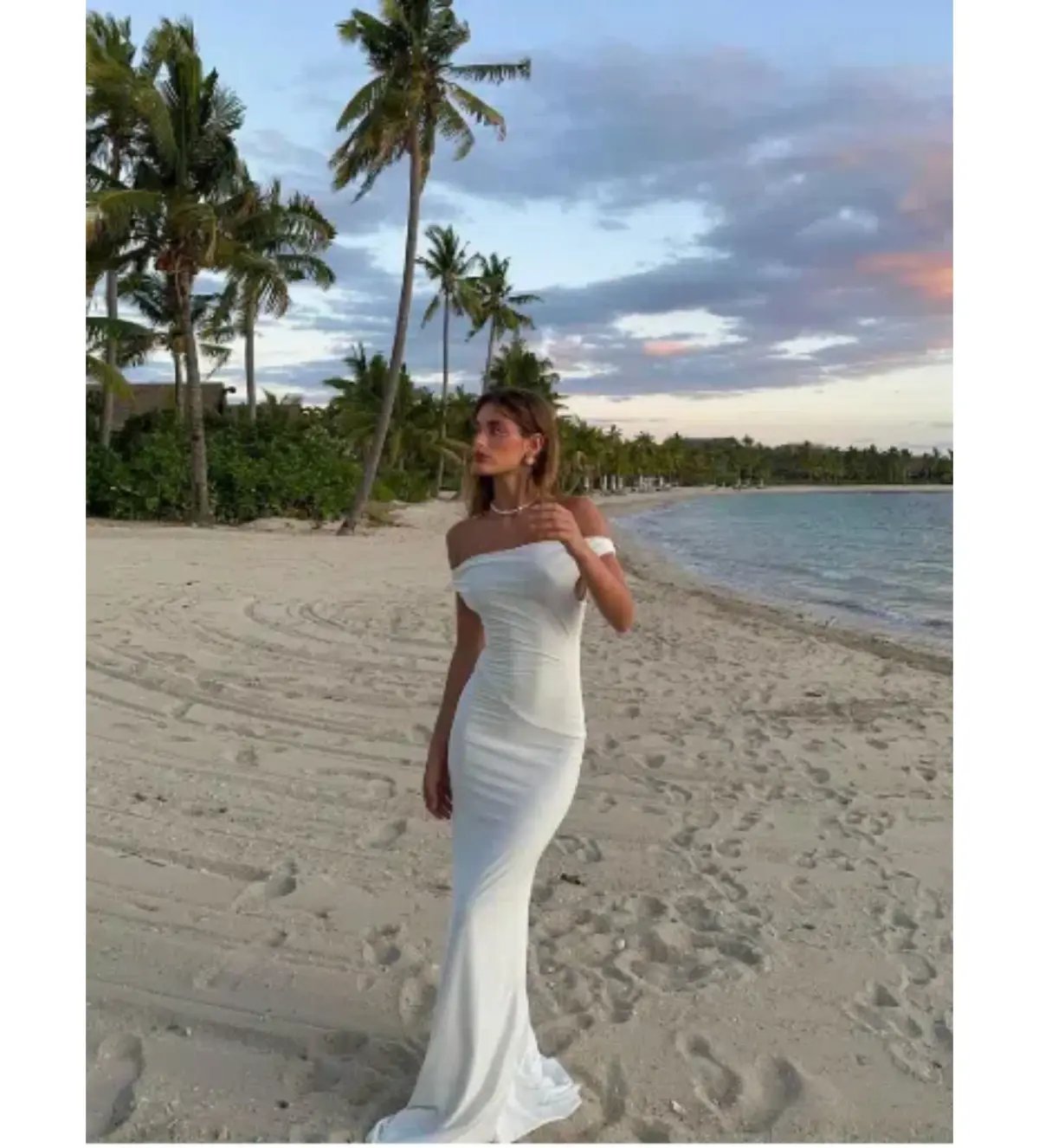 Natalie Rolt Bettina Gown In White Size 0/AU 6 photo 2