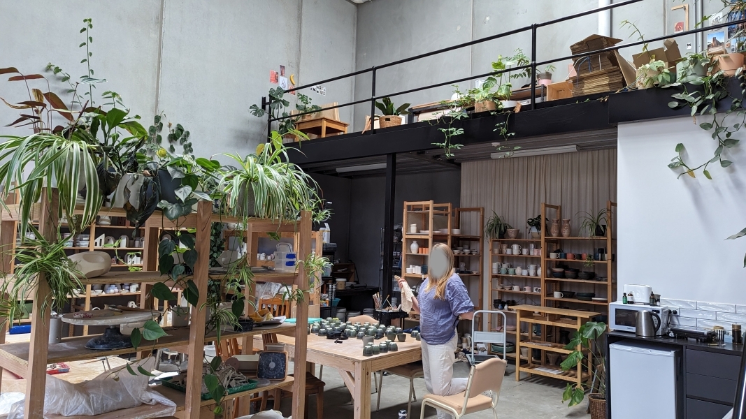 Short-term Ceramics Studio with Kiln for Hire photo 6