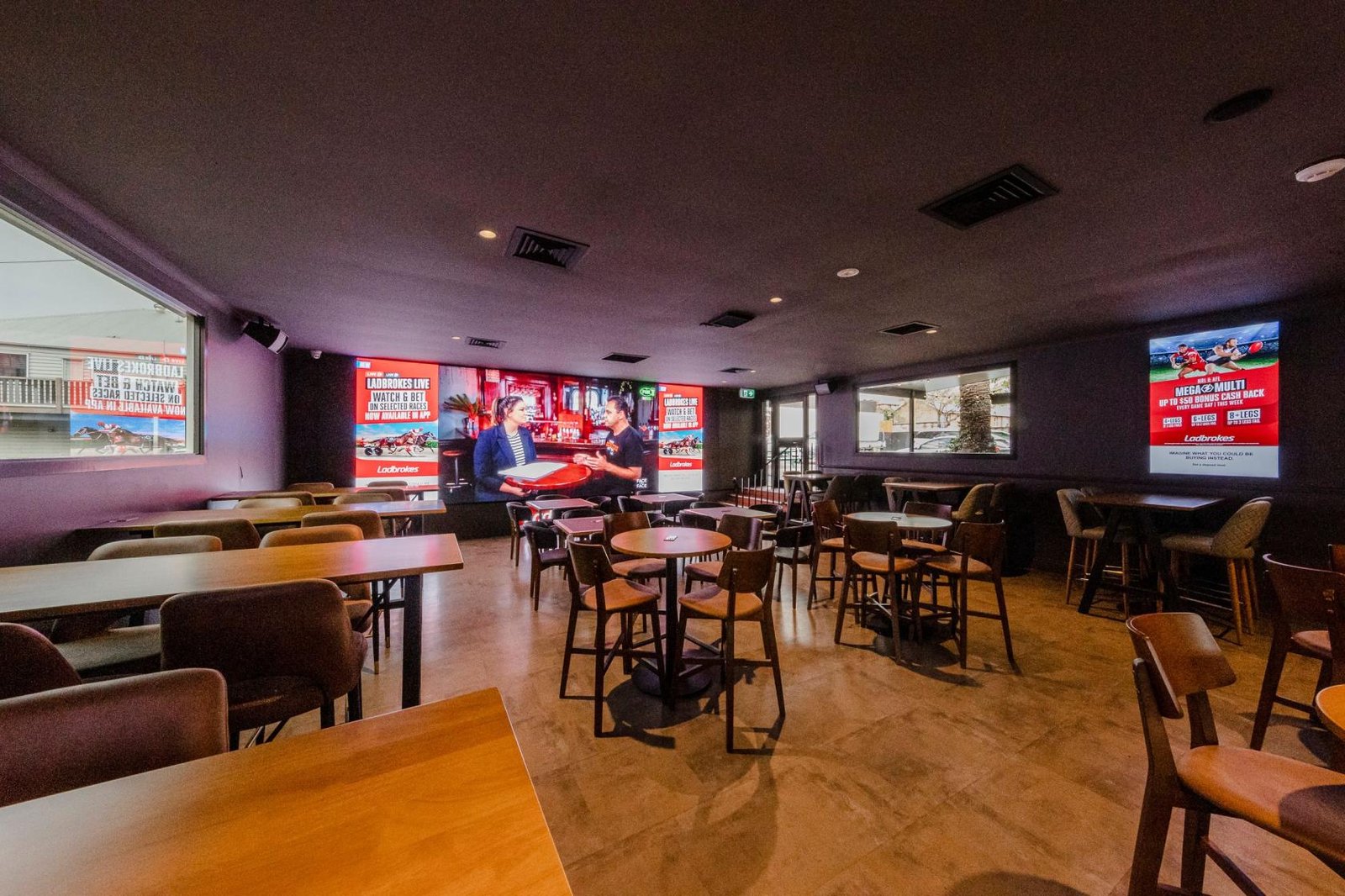 Sports Lounge at The Lord Alfred photo 6