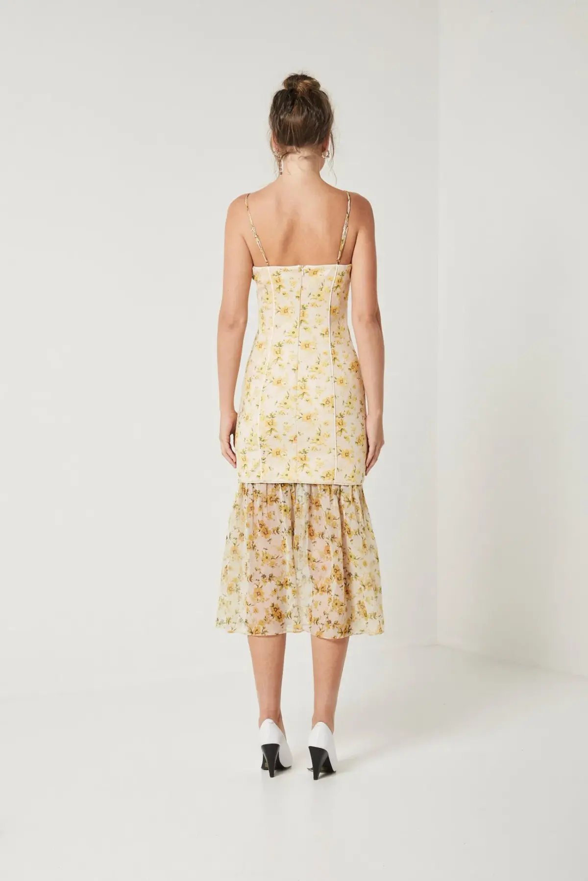 Elliatt Wattle Dress Yellow Size M/10 photo 4