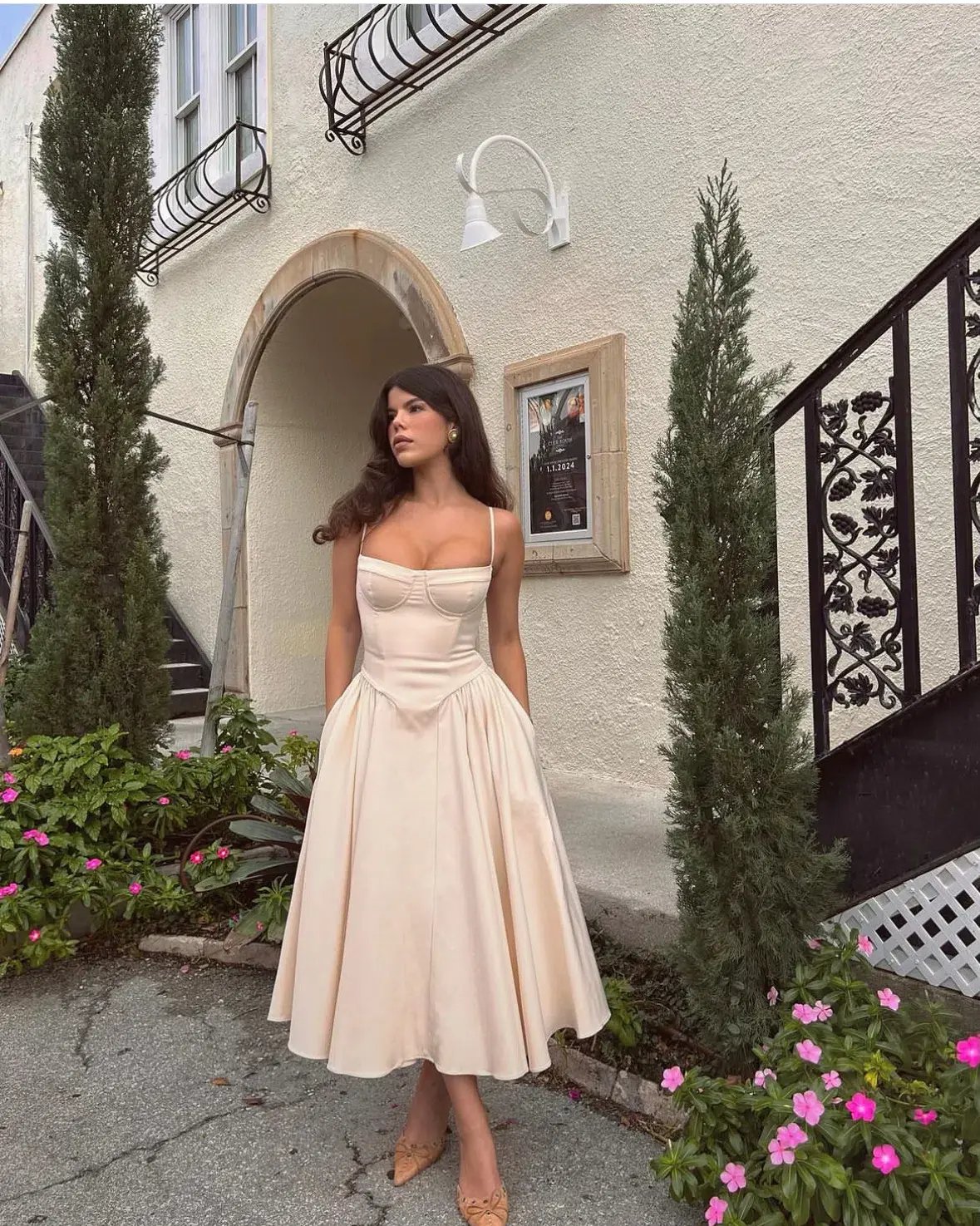 House Of CB Samaria Corset Sundress Vintage Cream Size AU 8 photo 3