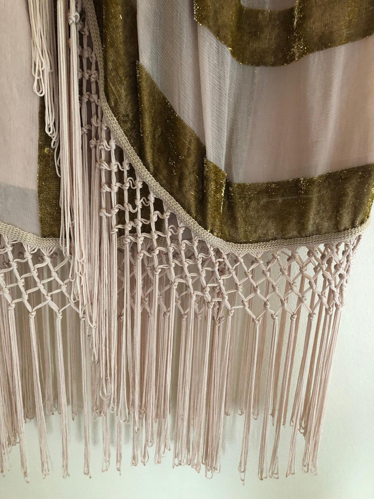 Alice mccall surrealist dress in pink and champagne. Size 12 photo 5