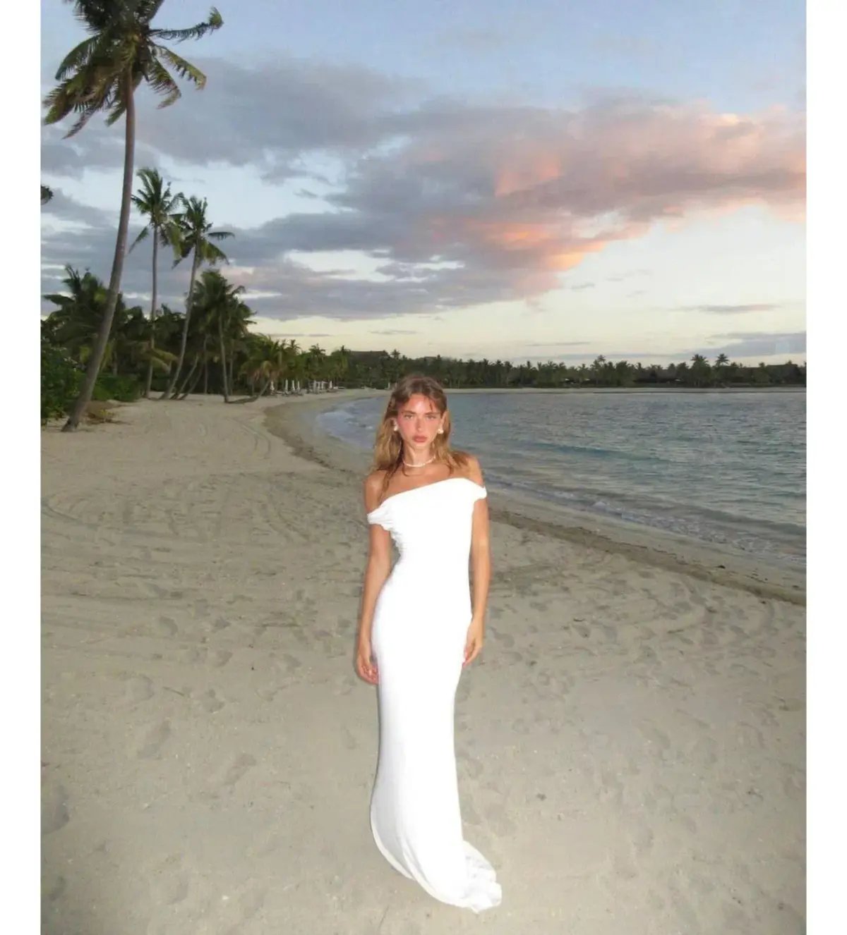 Natalie Rolt Bettina Gown In White Size 0/AU 6 photo 3