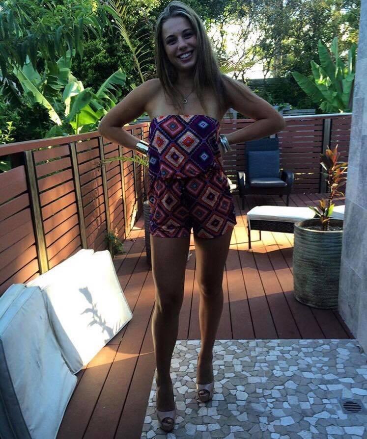 Tigerlily Zehra Playsuit - Sun size 8 photo 4