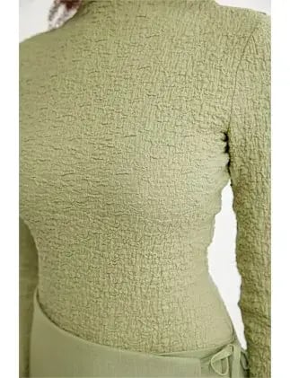Significant Other Brielle Top in Green Size AU 8 photo 4