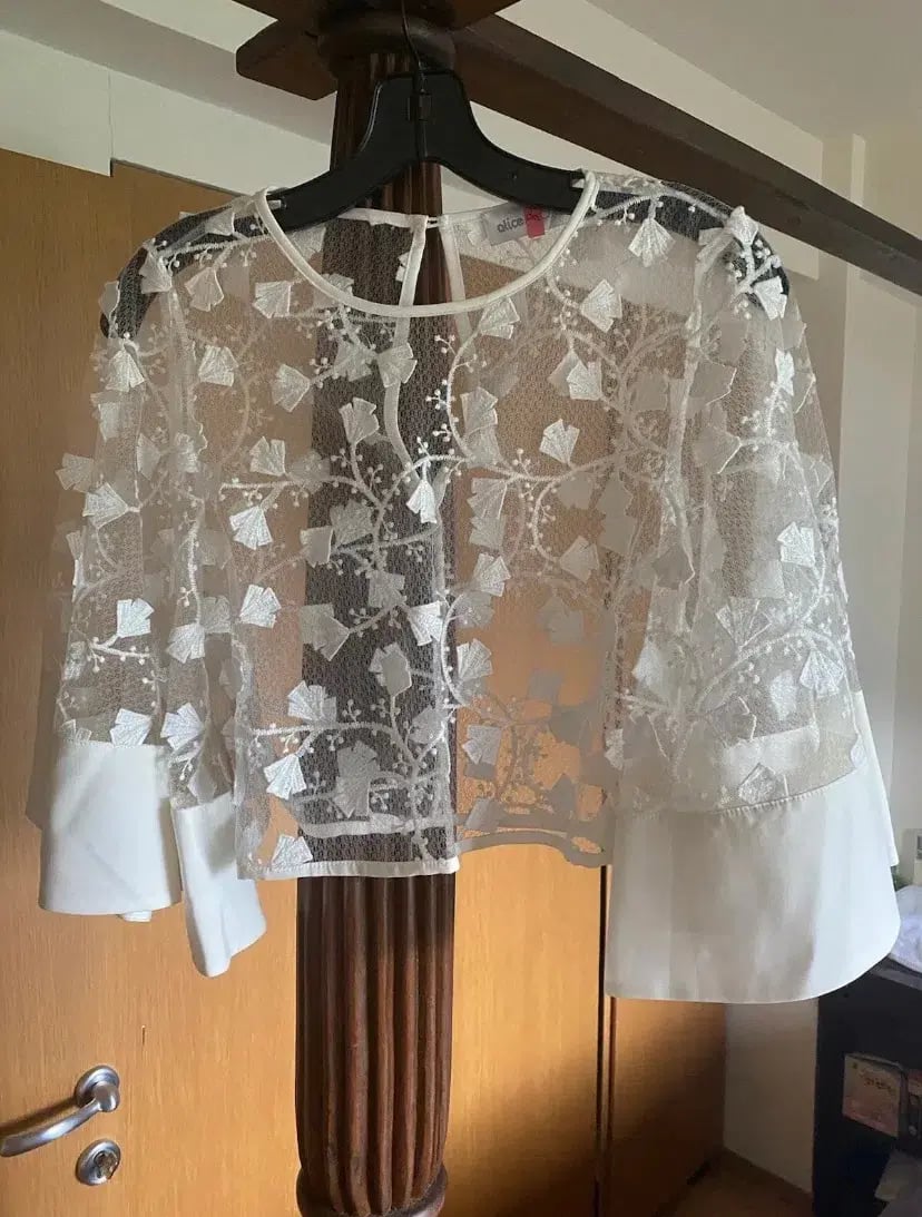 Alice McCall Pretty On The Inside Top & A Little Soul Skirt Set White Size 12 photo 3