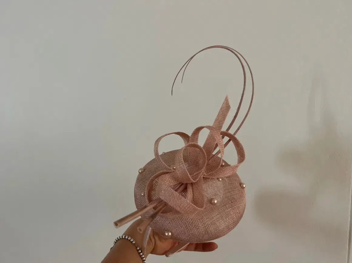 Morgan and Taylor Fascinator photo 3