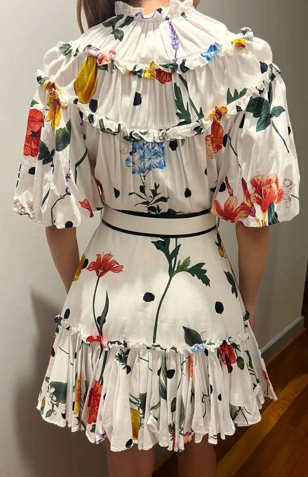 Leo Lin La Flor Short Dress White Size 6 photo 2