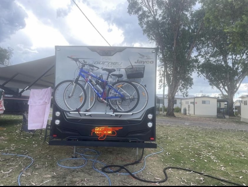 Jayco journey outback photo 2