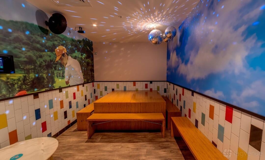 Karaoke Room 2 at Holey Moley Alexandria photo 2