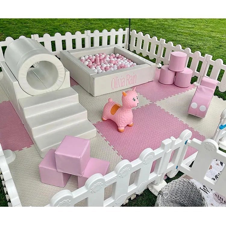 Jumping castle Hire/ Soft Play hire photo 11