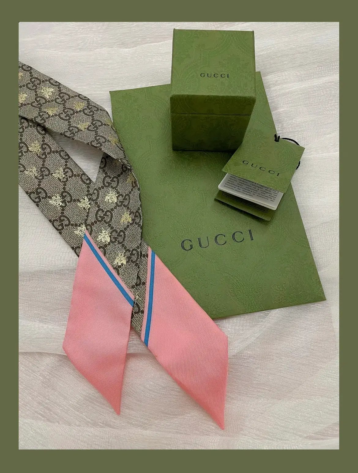 Gucci Silk Neck Bow GG Bees One Size photo 3