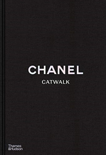 Chanel Catwalk: The Complete Collections_0