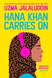Hana Khan Carries On_0