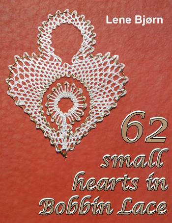 62 small hearts in Bobbin Lace - picture