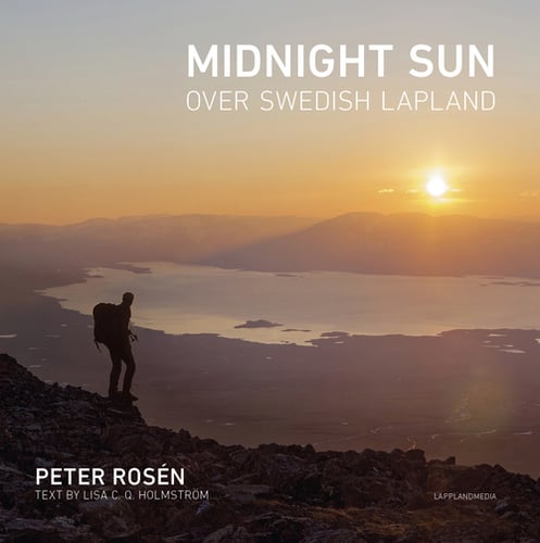 Midnight sun over Swedish Lapland_0