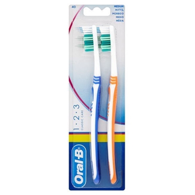 Oral B Toothbrush 1.2.3 Classic Care Twin_0