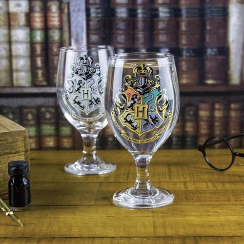 Hogwarts Colour Change Water Glass V2 - picture