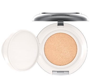 MAC Lightful C+ Coral Grass Cushion Compact Foundation Light_0