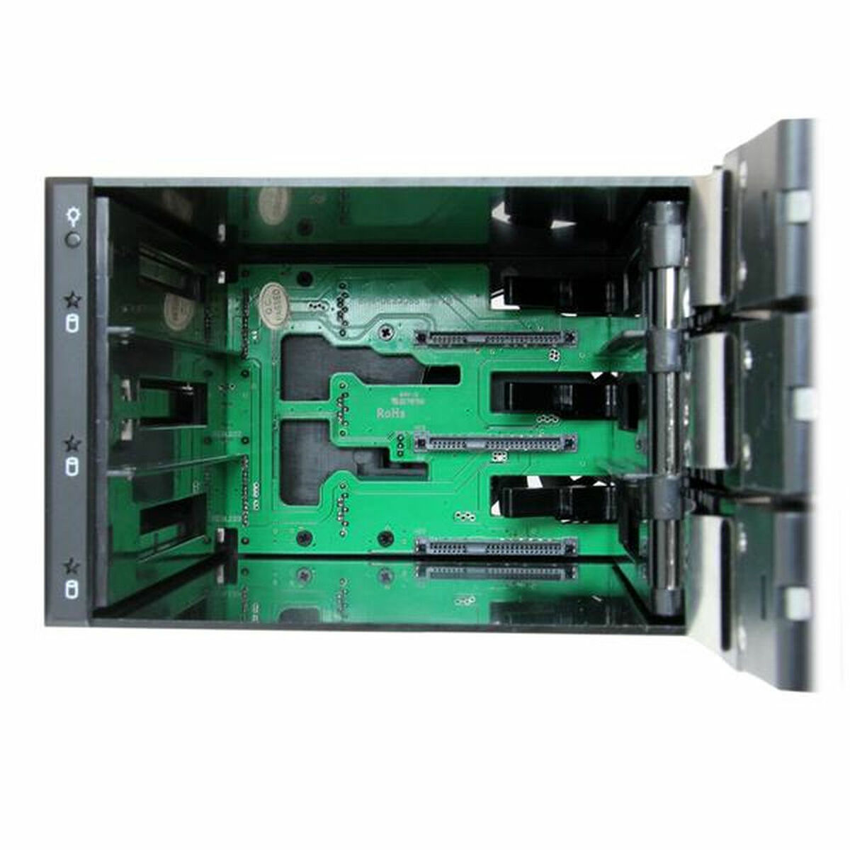 Rack Startech HSB3SATSASBA Laptop_1