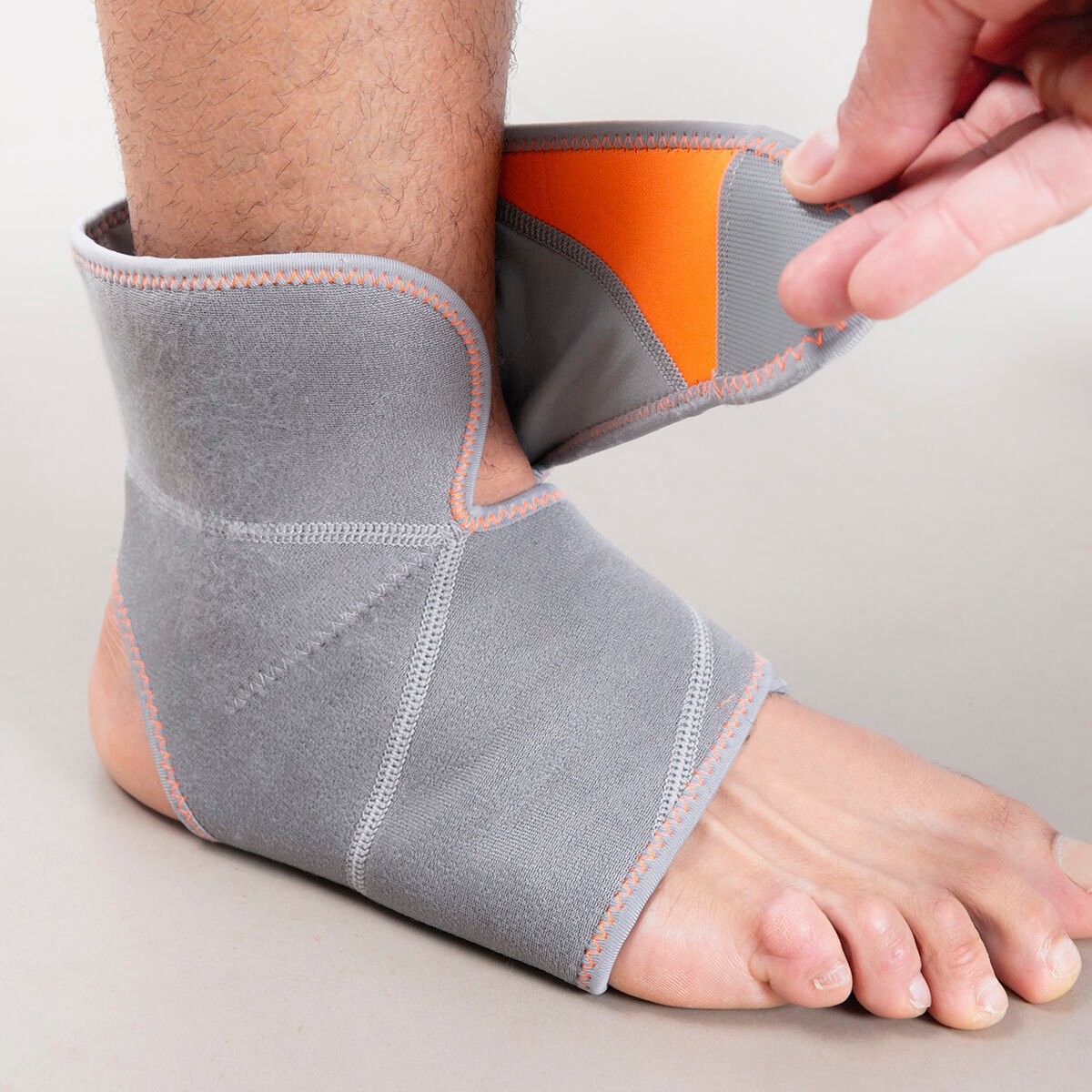 InnovaGoods Hot & Cold Gel Ankle Wrap_31