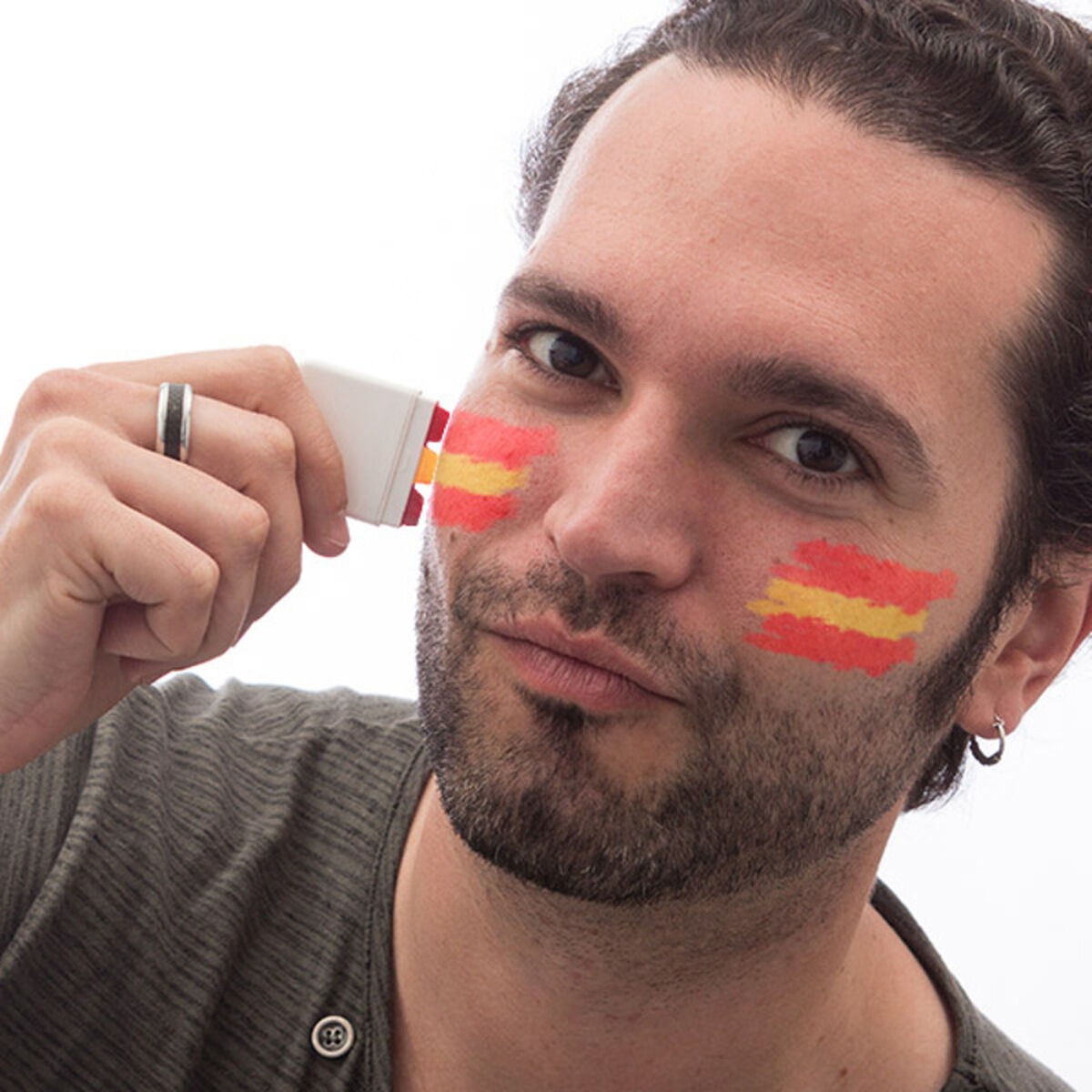 Spanish Flag Face Paint_0