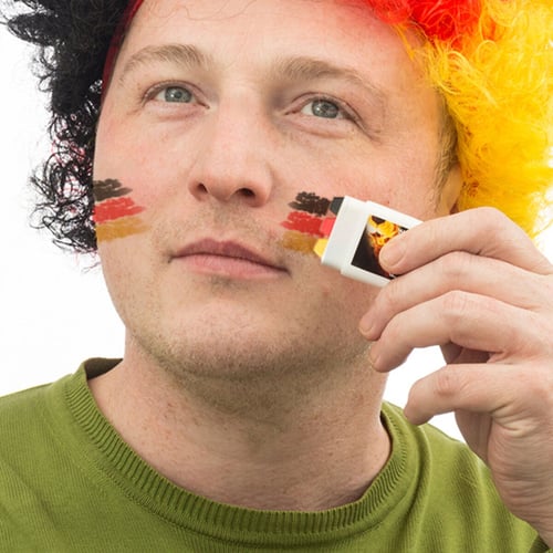 Tysk flagga ansiktsmålning - picture