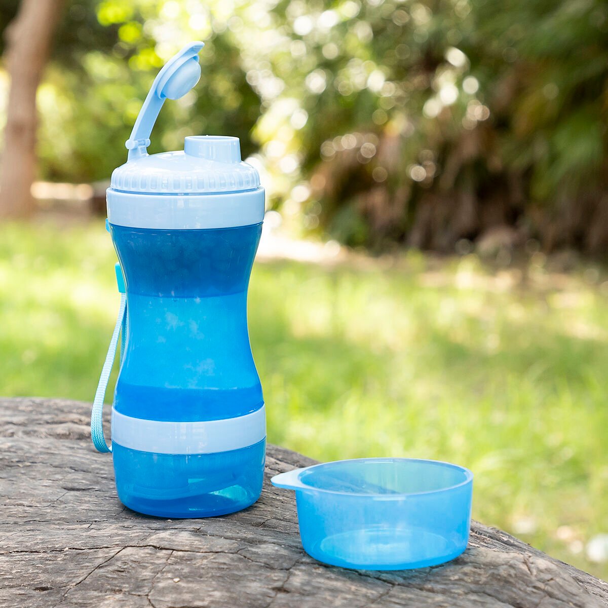 2-in-1 bottle with water and food containers for pets Pettap InnovaGoods_19