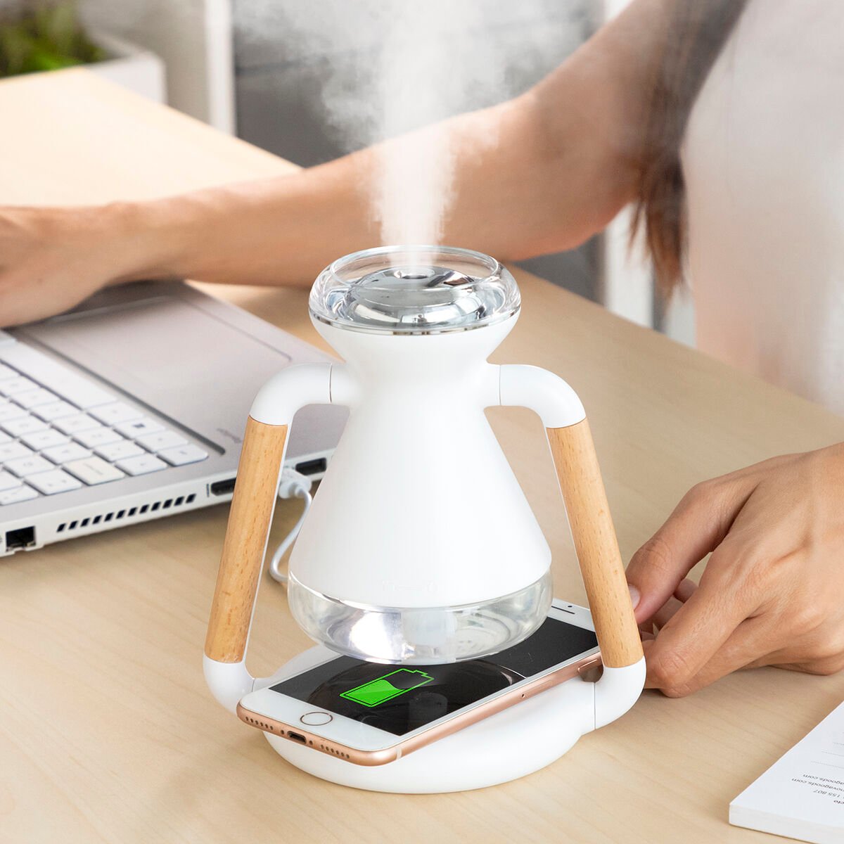 3-in-1 Wireless Charger, Aroma Diffuser and Humidifier Misvolt InnovaGoods_4