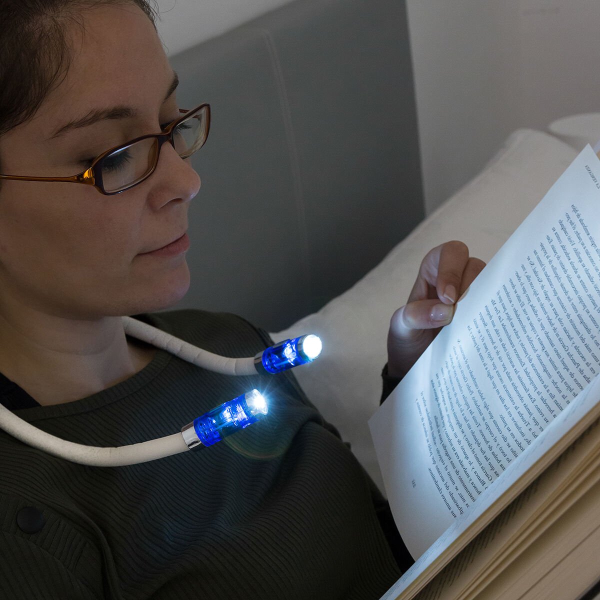 InnovaGoods Neck Reading LED Light_7
