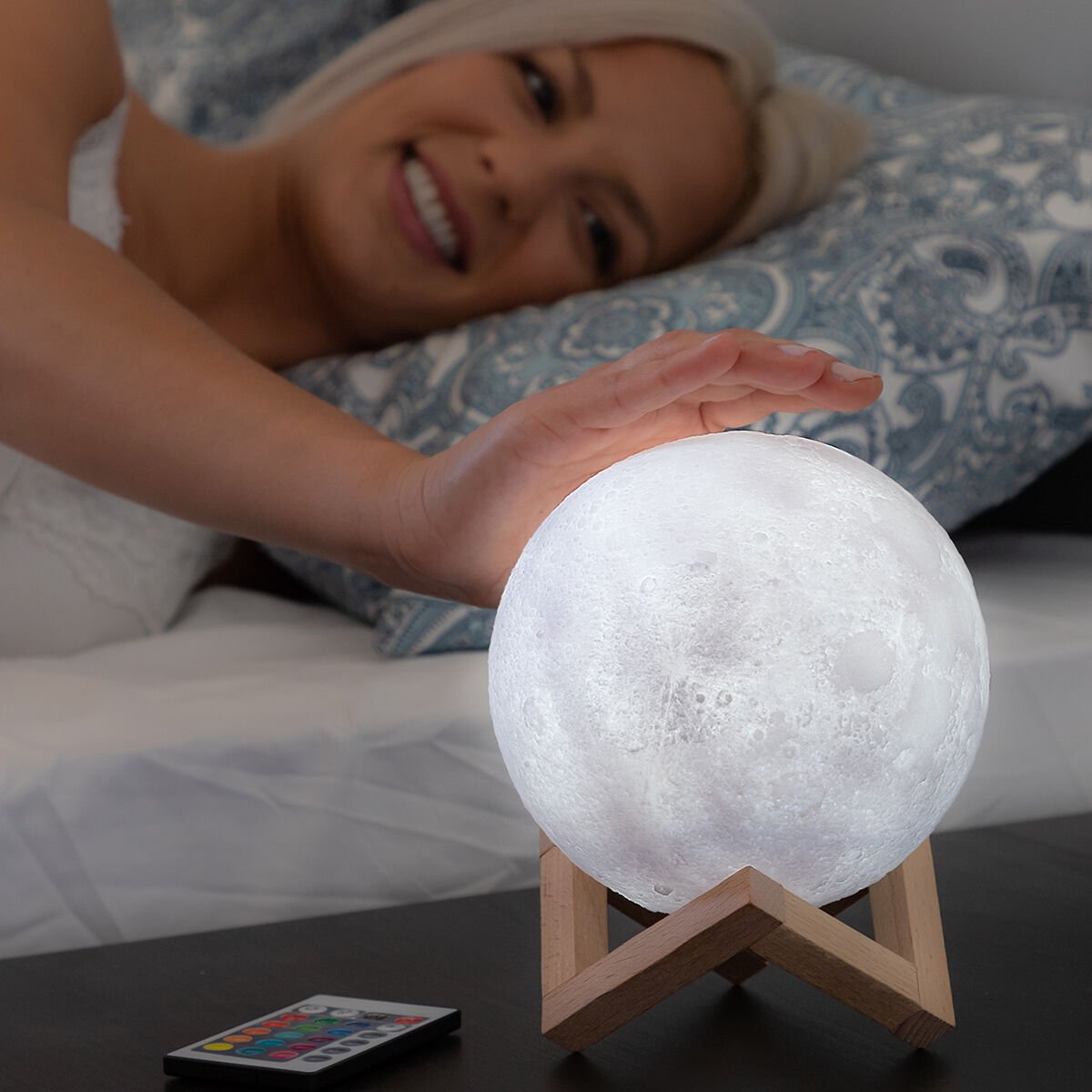 Rechargeable LED Moon Lamp Moondy InnovaGoods_14