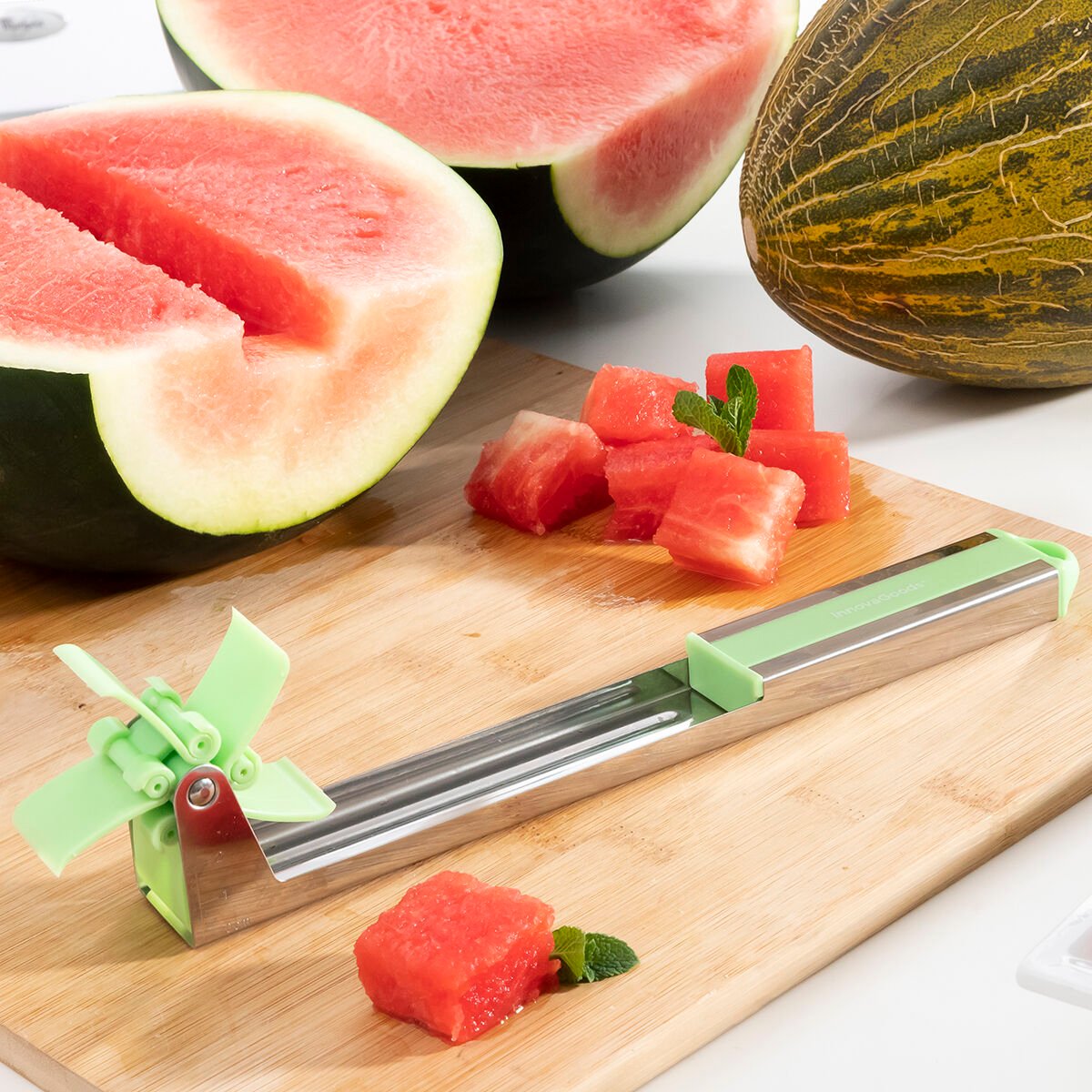 Watermelon Cube Cutter Cutmil InnovaGoods_5
