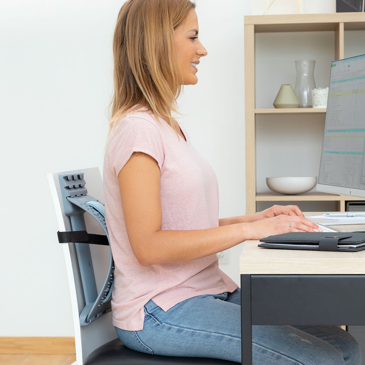 Lumbar Corrector, Stretcher and Support with Pressure and Magnetic Points Lumport InnovaGoods_24