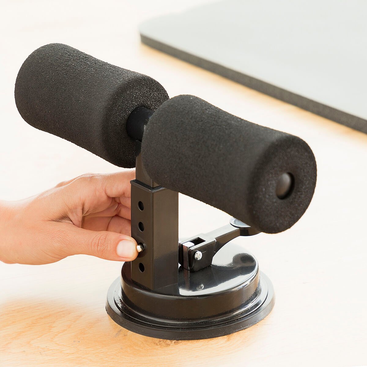 Sit-up Bar for Abdominals with Suction Pad and Exercise Guide CoreUp InnovaGoods_7