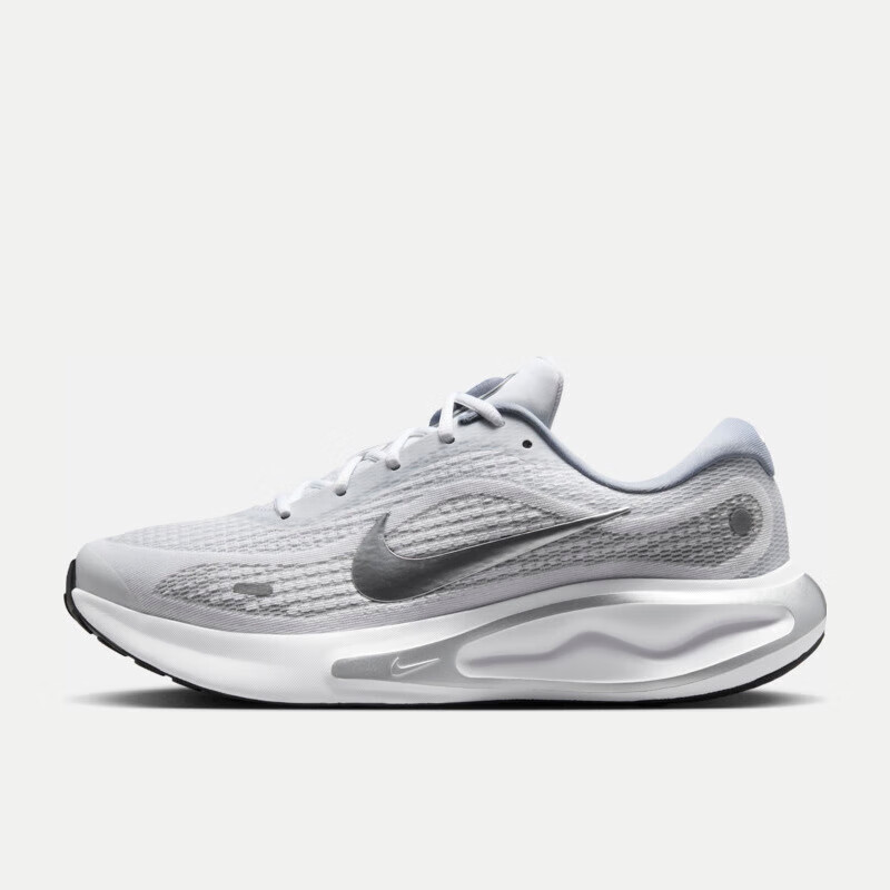 NIKE JOURNEY RUN Men's Metallic Silver Running Shoes_0
