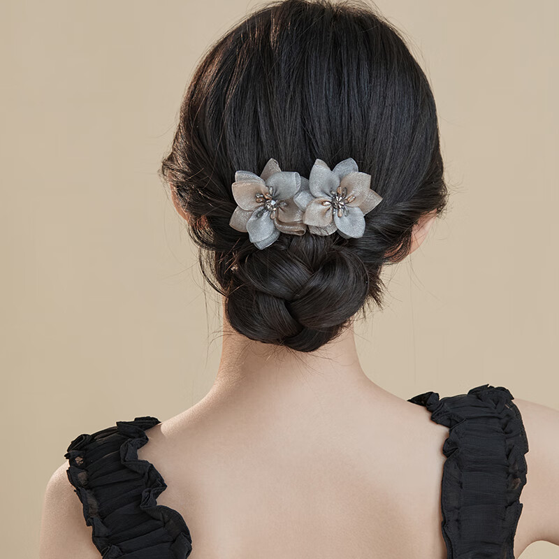 Chimera elegant silk gauze hair clip, perfect for women