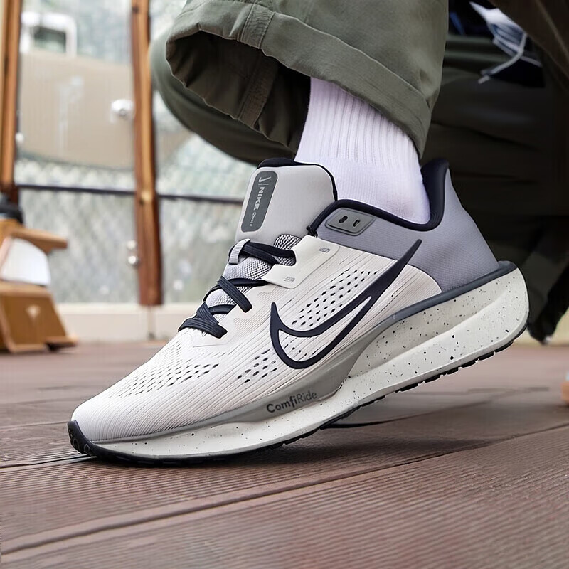 NIKE QUEST 6 Men's Running Shoes - Mineral Gray, Size 44.5_0