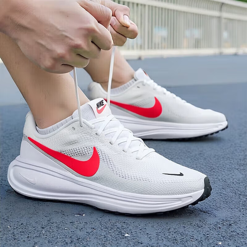 NIKE Revolution 8 Men's Cushioned Running Shoes - White/Red, Size 42_0