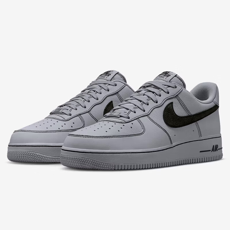 Nike Air Force 1 Men's Skateboarding Sneakers in Elegant Black and Gray
