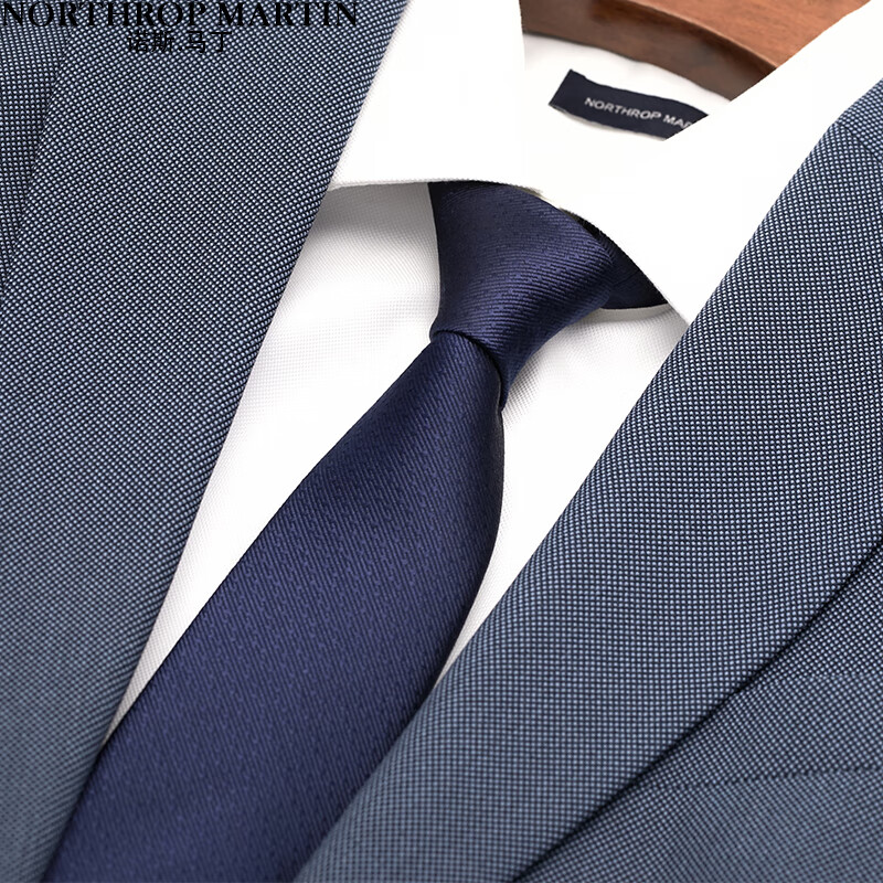 NORTHROP MARTIN Men's Formal Silk Tie - Hand-Tied Wedding & Business Gift