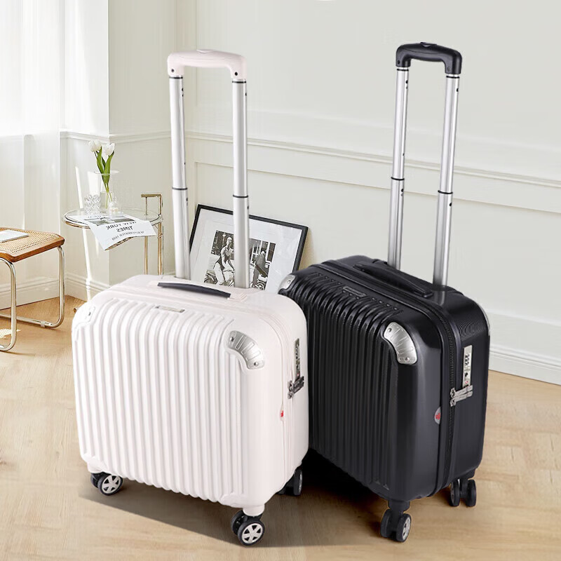 SUMMIT 18-Inch Carry-On Suitcase PC338 Black
