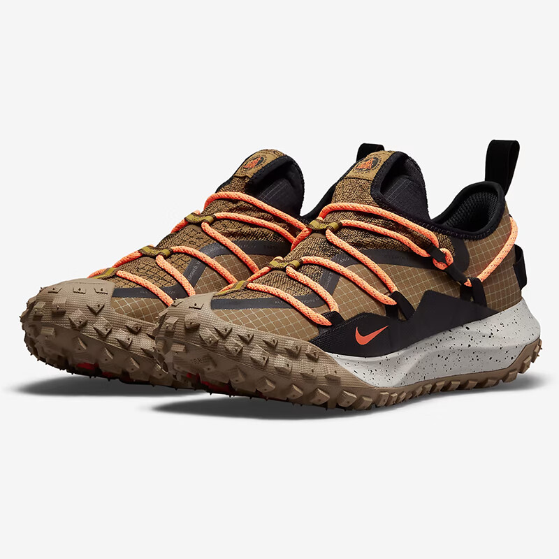 NIKE Men's ACG Mountain Fly Low Sneakers Beige Brown