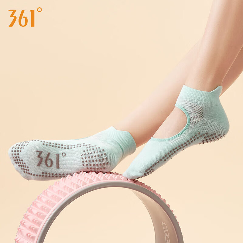361° Non-Slip Yoga Socks for Indoor Fitness & Exercise - Breathable & Comfortable Cotton Blend