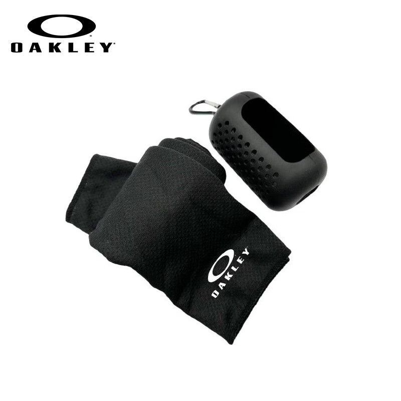 OAKLEY Custom Black Towel Gift