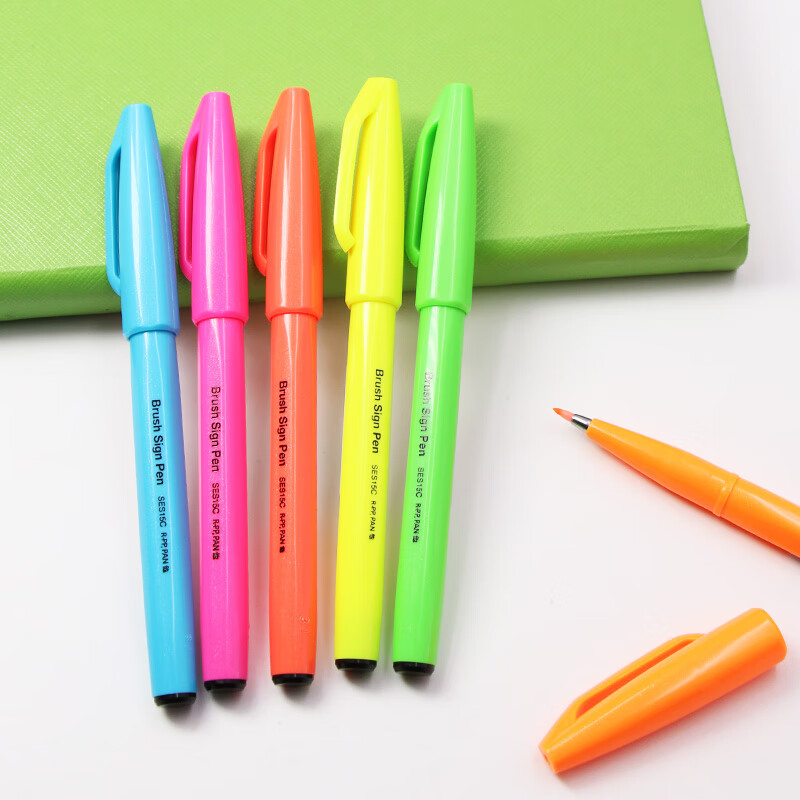 Pentel 0.5mm Macaron Red Highlighter SES15