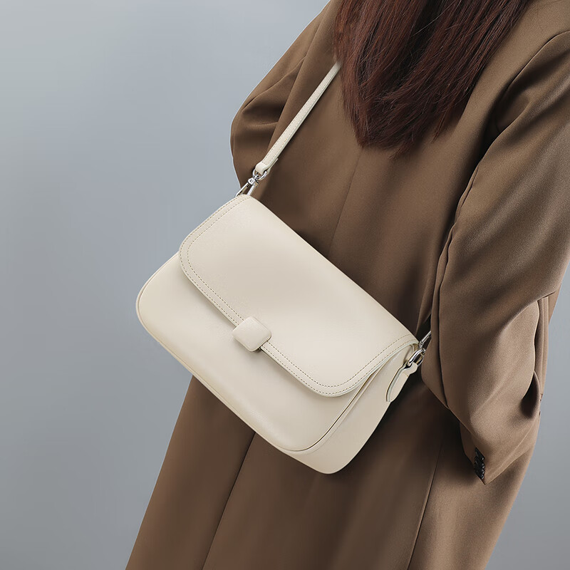 Viney Women's Leather Crossbody Bag
