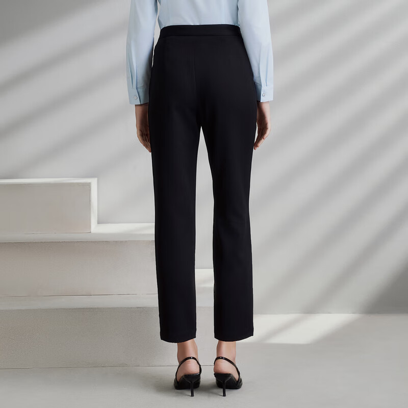 G2000 Women's Elastic Fit Casual Pants