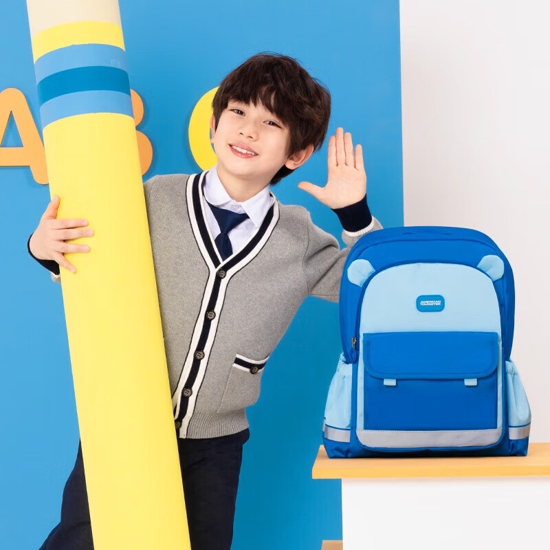 AmericanTourister Boys' Comfortable Backpack Grades 1-3