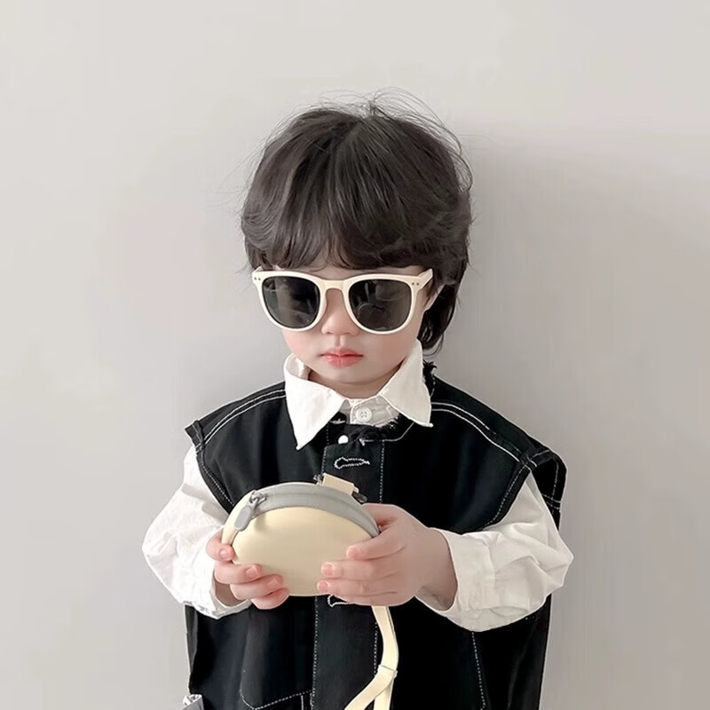 GOGOSOON Kids UV Protection Foldable Sunglasses