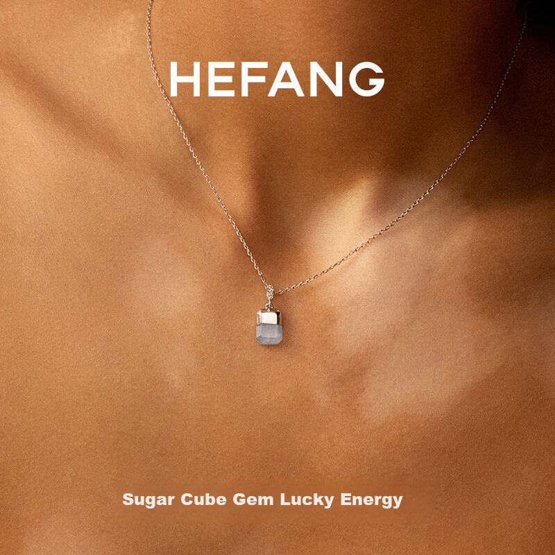 HEFANG Lucky Sugar Cube Clavicle Necklace
